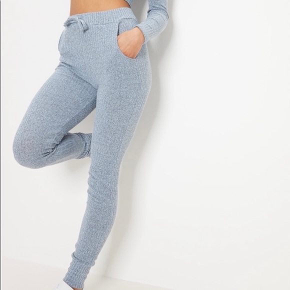 Two piece knit set - Picture 2 of 2